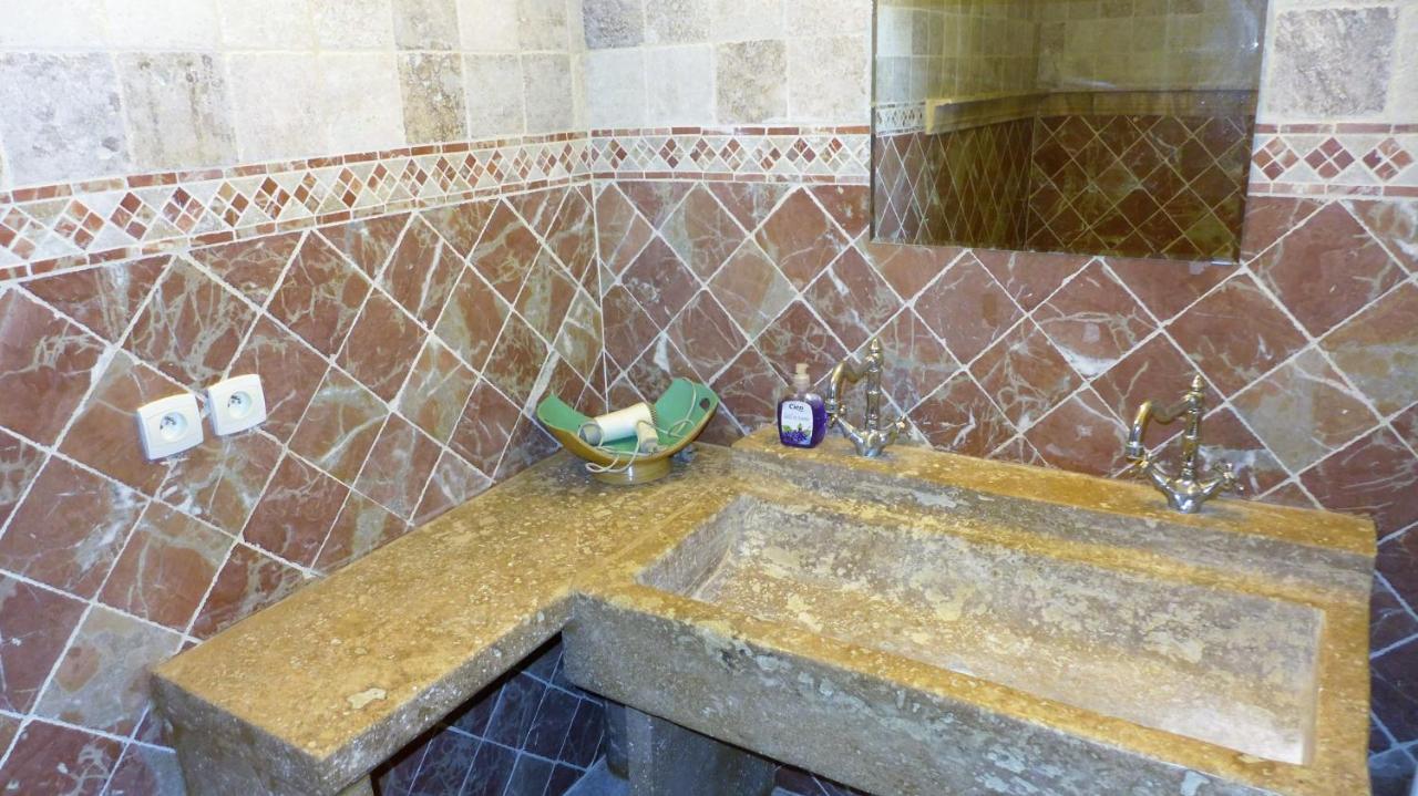 Armissan Ferienhaus Le Chateau מראה חיצוני תמונה