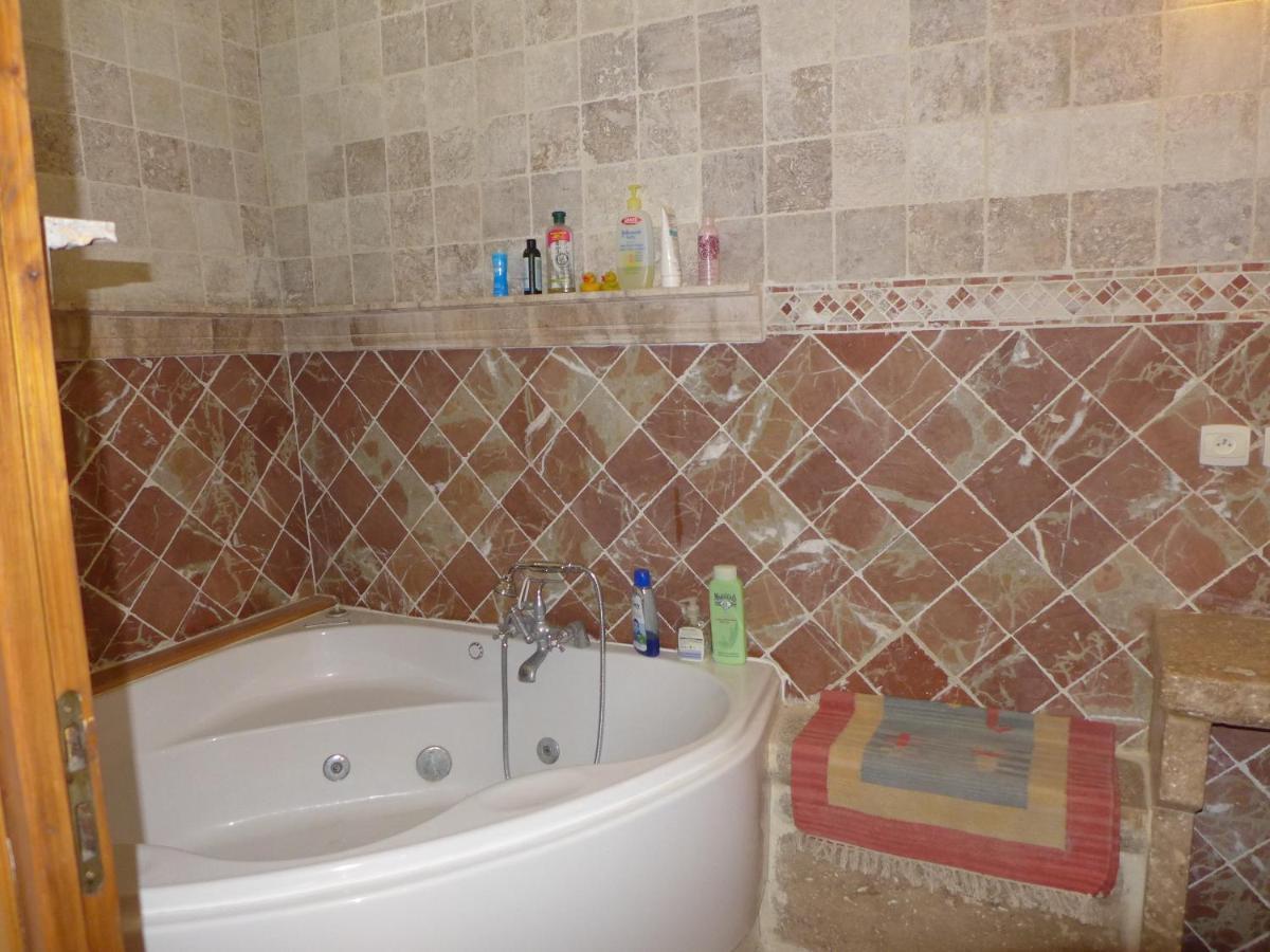 Armissan Ferienhaus Le Chateau מראה חיצוני תמונה