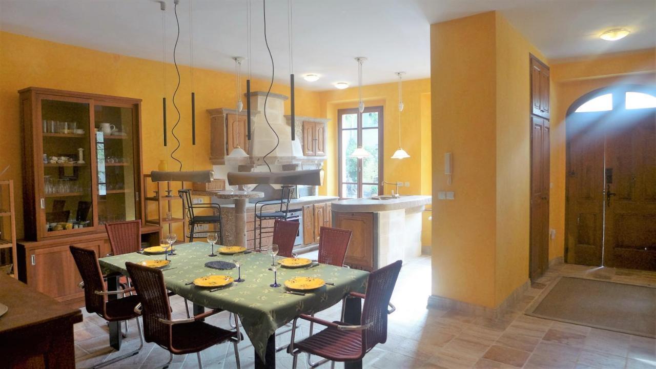 Armissan Ferienhaus Le Chateau מראה חיצוני תמונה